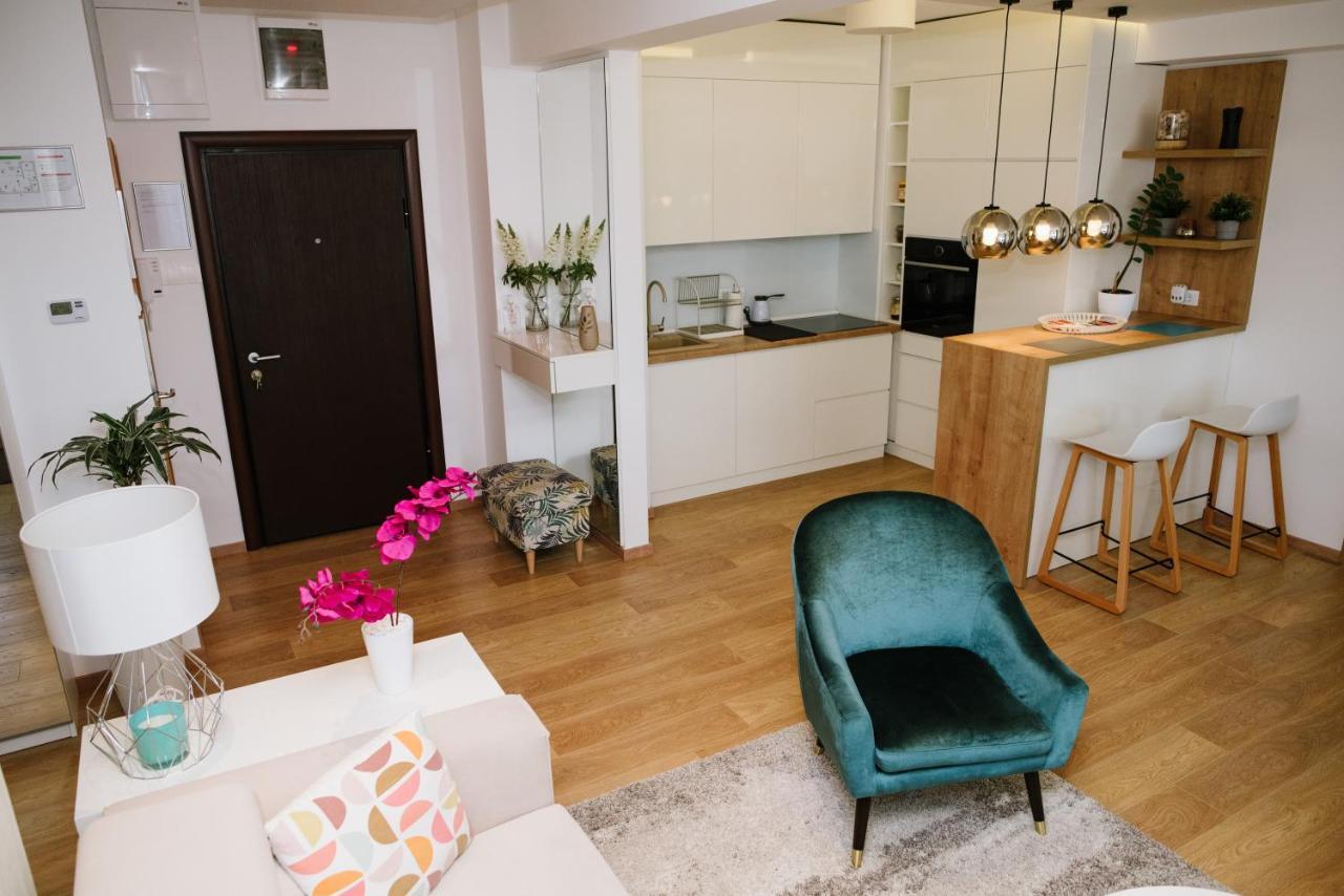 Lusso Apartman Subotica Esterno foto