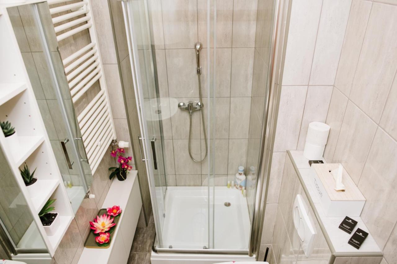 Lusso Apartman Subotica Esterno foto
